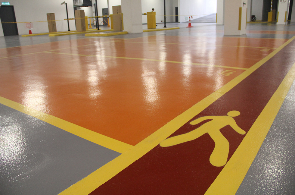 Plaza Arkadia: Commercial podium and car-park coating systems.